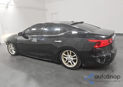 2018 Nissan Maxima 3.5S z USA, uszkodzony, nr VIN 1N4AA6AP8JC383711